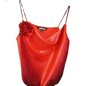 Flower accent CAMISOLE Top ❤